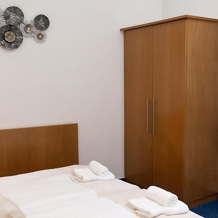 Hotel Apollon Litoměřice المظهر الخارجي الصورة