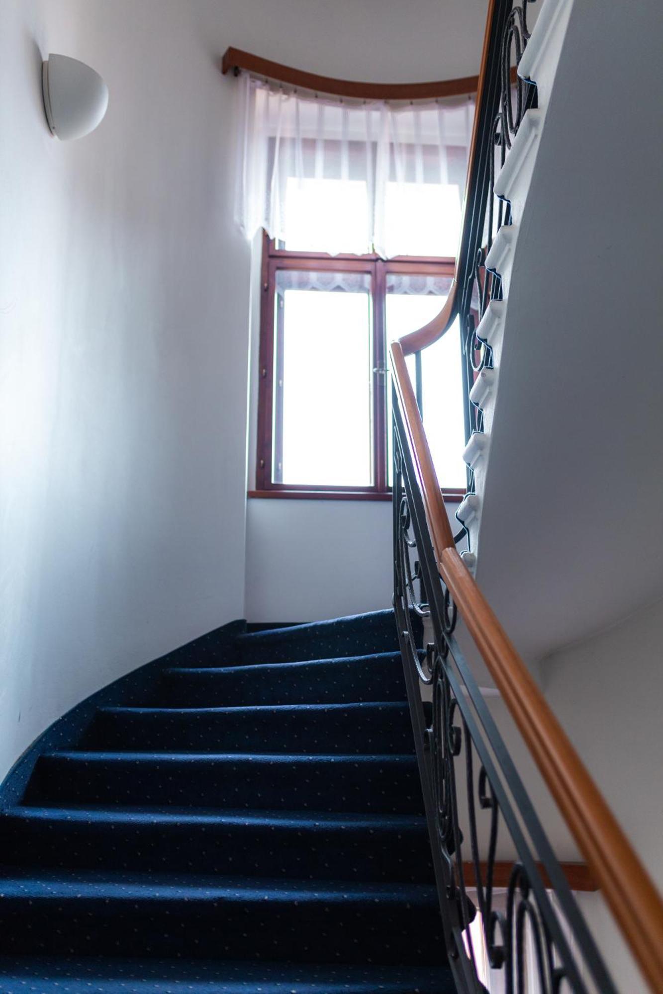 Hotel Apollon Litoměřice المظهر الخارجي الصورة